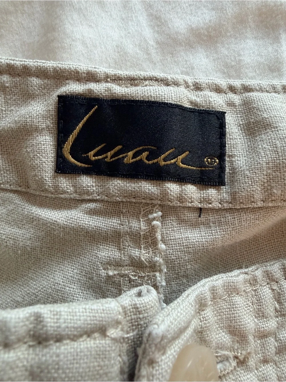 Luau Linen Men’s Tan Shorts